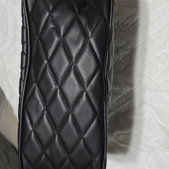 STEVE MADDEN - Picture 5 of 8